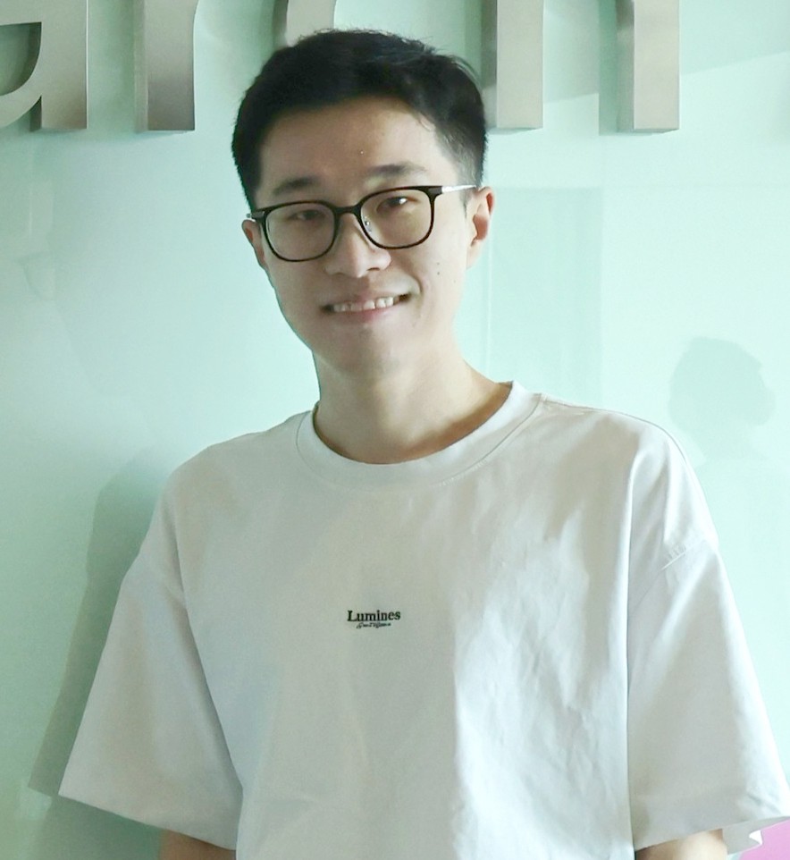 Zeyu Qin